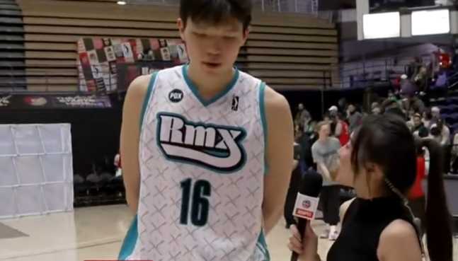 杨瀚森：和混音队友开玩笑说让我当控卫 半个NBA赛季在摸爬滚打