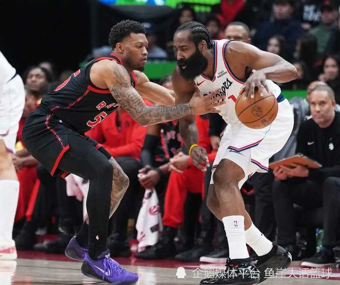 NBA最新排名出炉！火箭反超湖人，快船5连胜升第十，76人三队排名互换
